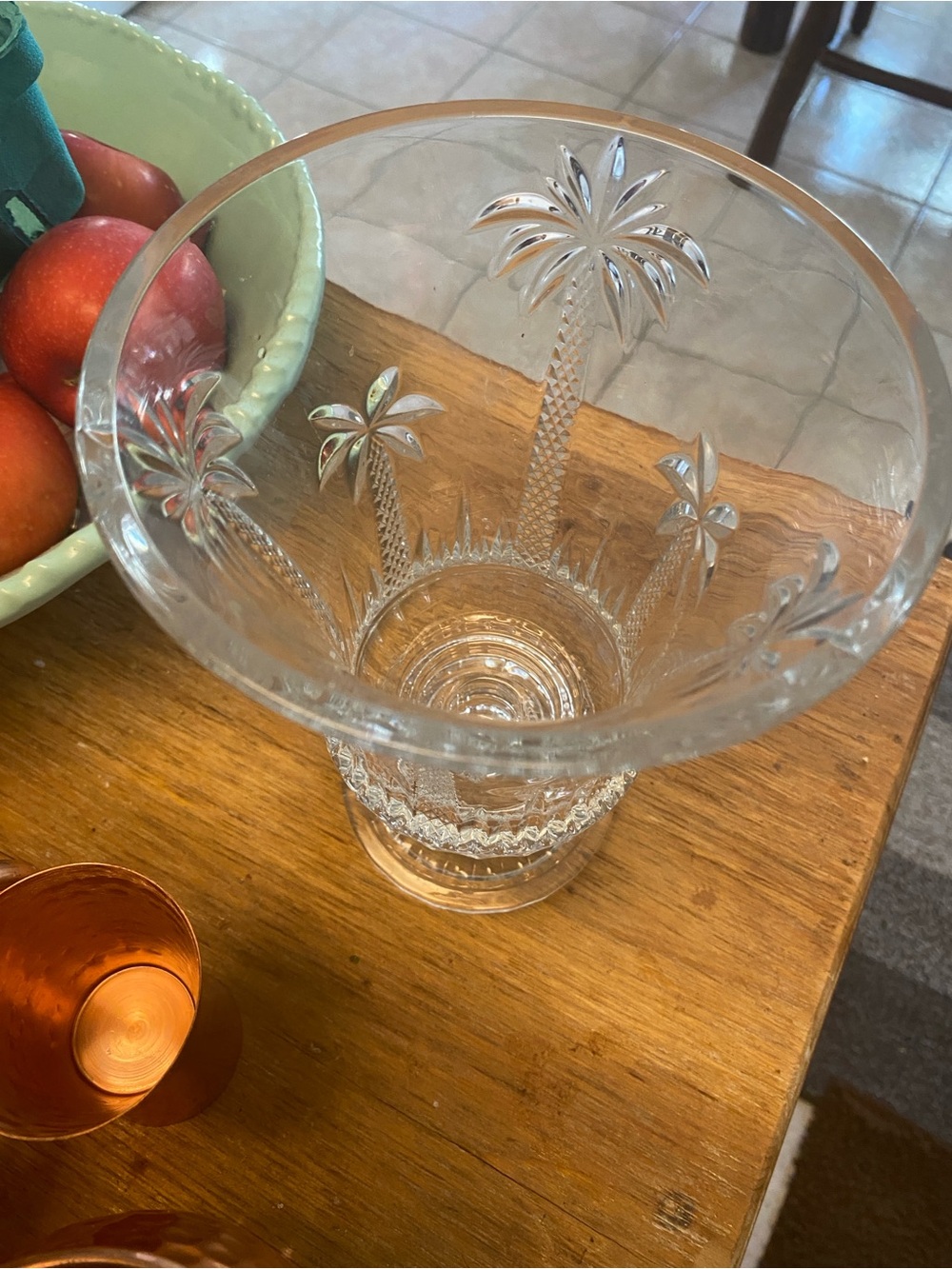 Godinger vintage Shannon etched crystal vase
Collectors item - Picture 4 of 5